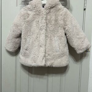 Zara Cream Faux Fur Coat Jacket